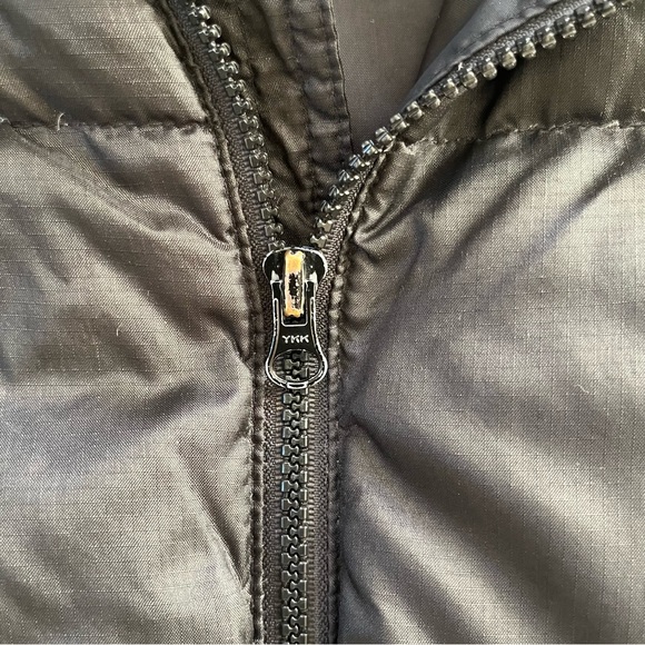 GAP Black Puffer Jacket - Picture 4 of 7